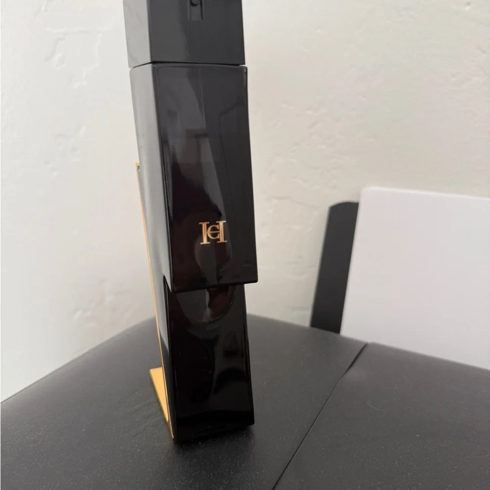 ⚡ Carolina Herrera Bad Boy Eau de Toilette 3.4 fl - Picture 2 of 3